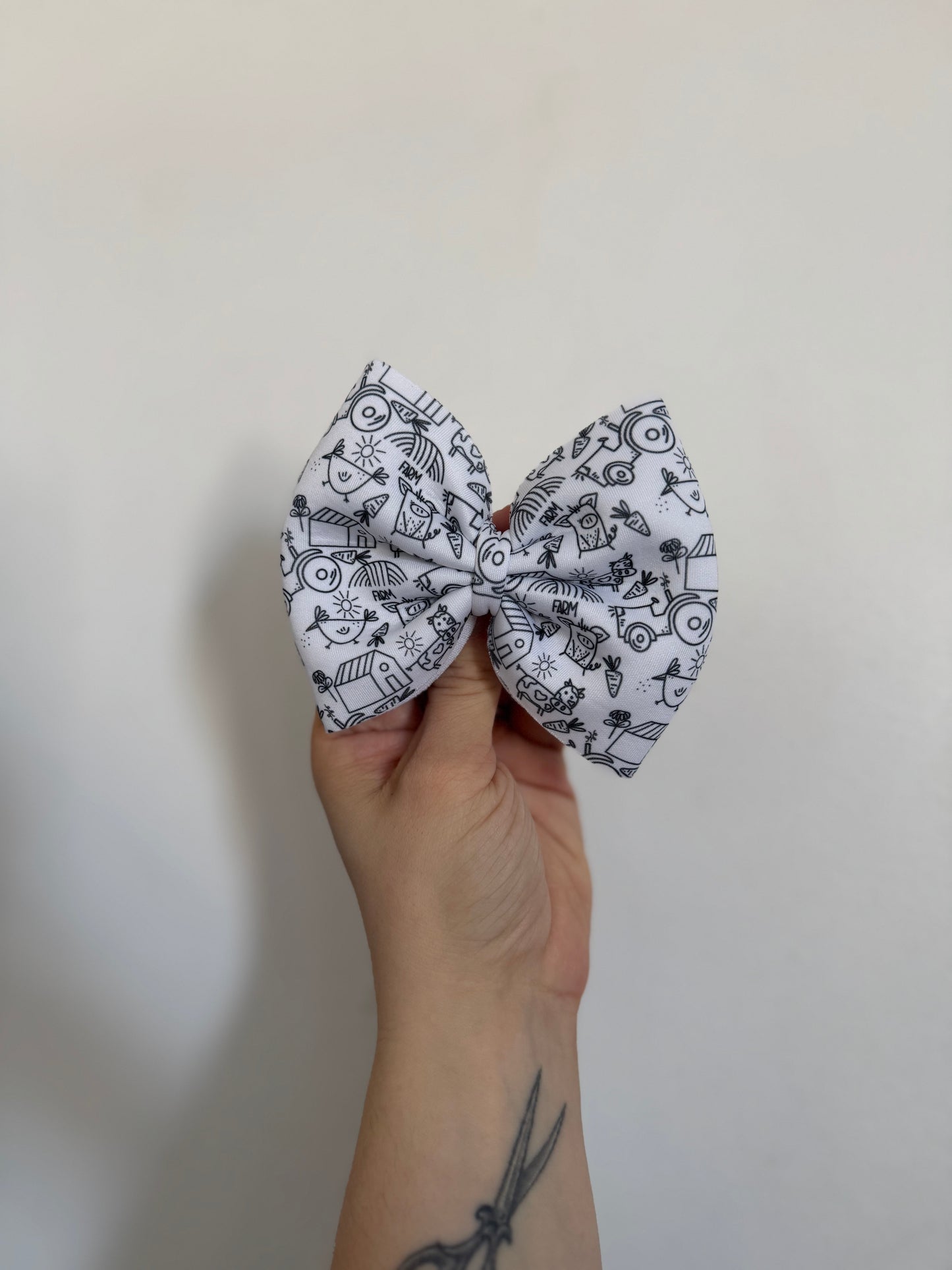 Color me bows