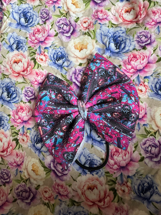 Oversized on hair tie